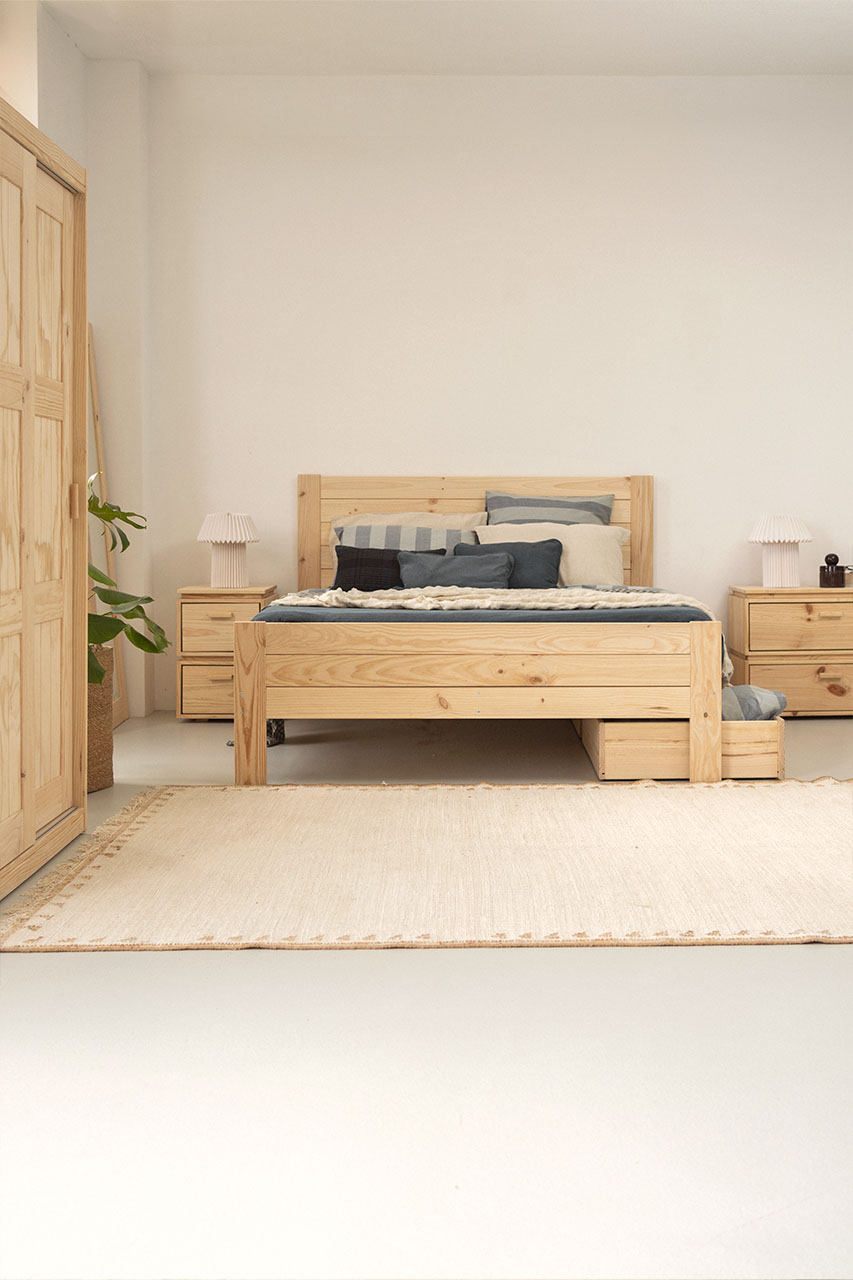 Imagen de ambiente 5 para:Cama doble con caj&oacute;n de almacenaje de madera de pino sostenible